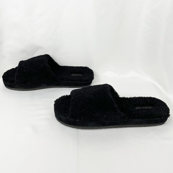 Vince Black Teddy New Zealand Dyed Lamb Fur Cozy Slides Slippers Sz11 NWOB - Picture 4 of 13